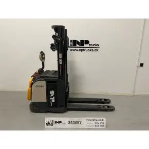 Crown ETi4000-1,2 - Selvk&oslash;rende stablere