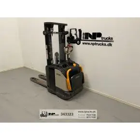 Crown ETi4000-1,2 - Selvk&oslash;rende stablere