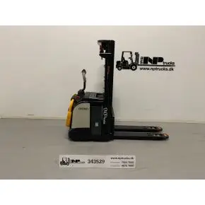 Crown ETi4000-1,6 - Selvk&oslash;rende stablere