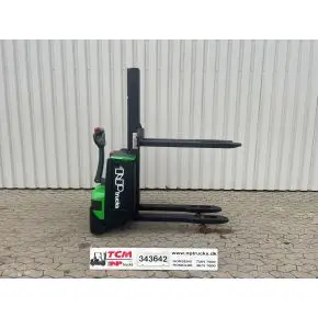 NP S208L dobbeltstabler - Selvk&oslash;rende stablere