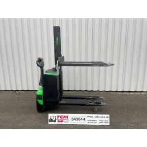 NP S208L dobbeltstabler - Selvk&oslash;rende stablere