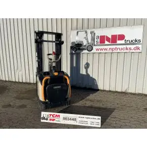 Crown ETi4000-1,2 - Selvk&oslash;rende stablere